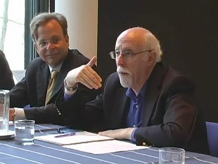 Walt Mossberg iPhone comment Walt Mossberg iPhone comment