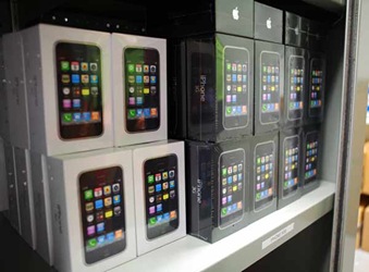 iPhone_3G_White_Boxes